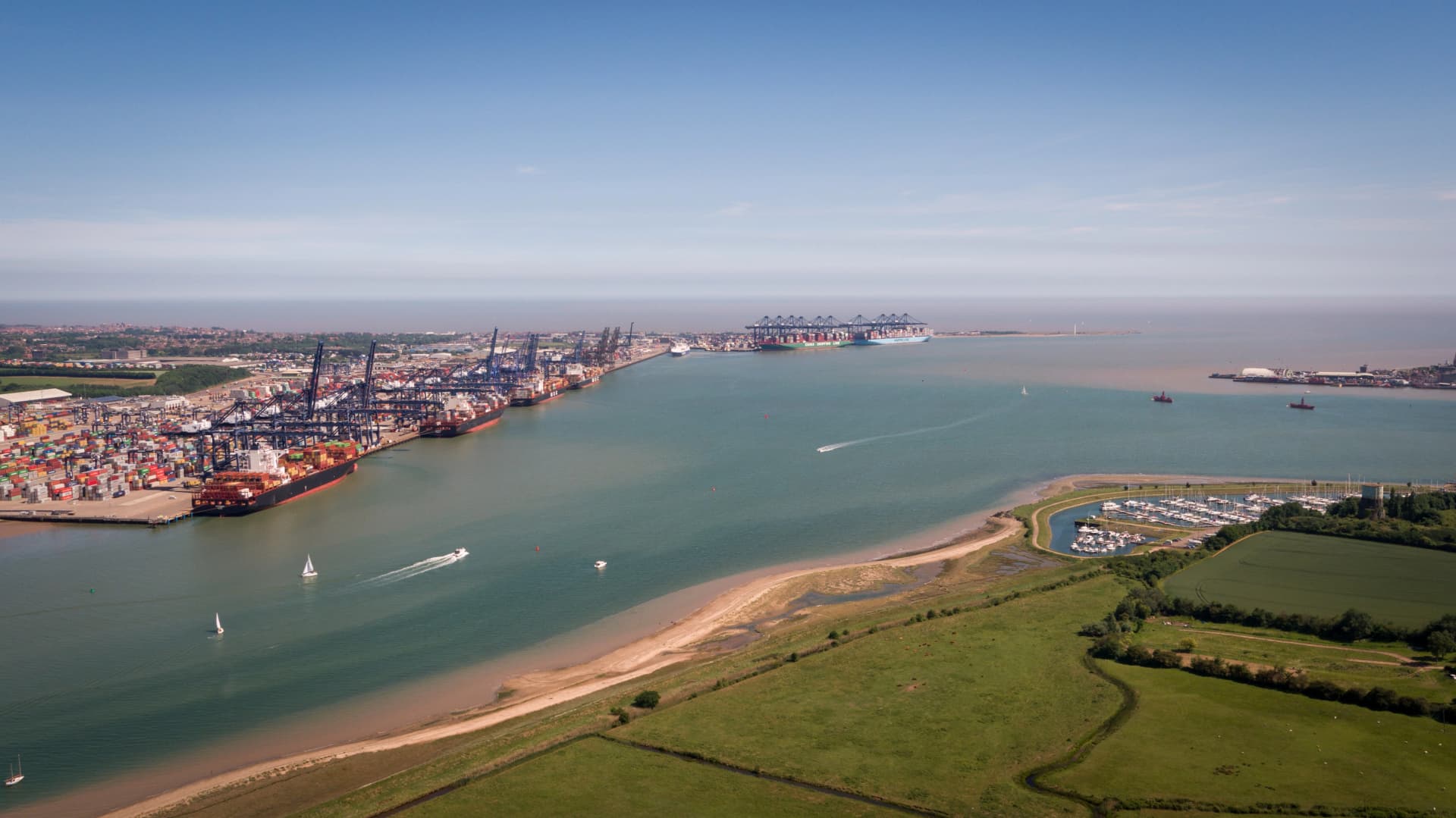 Hutchison Ports (Uk) banner