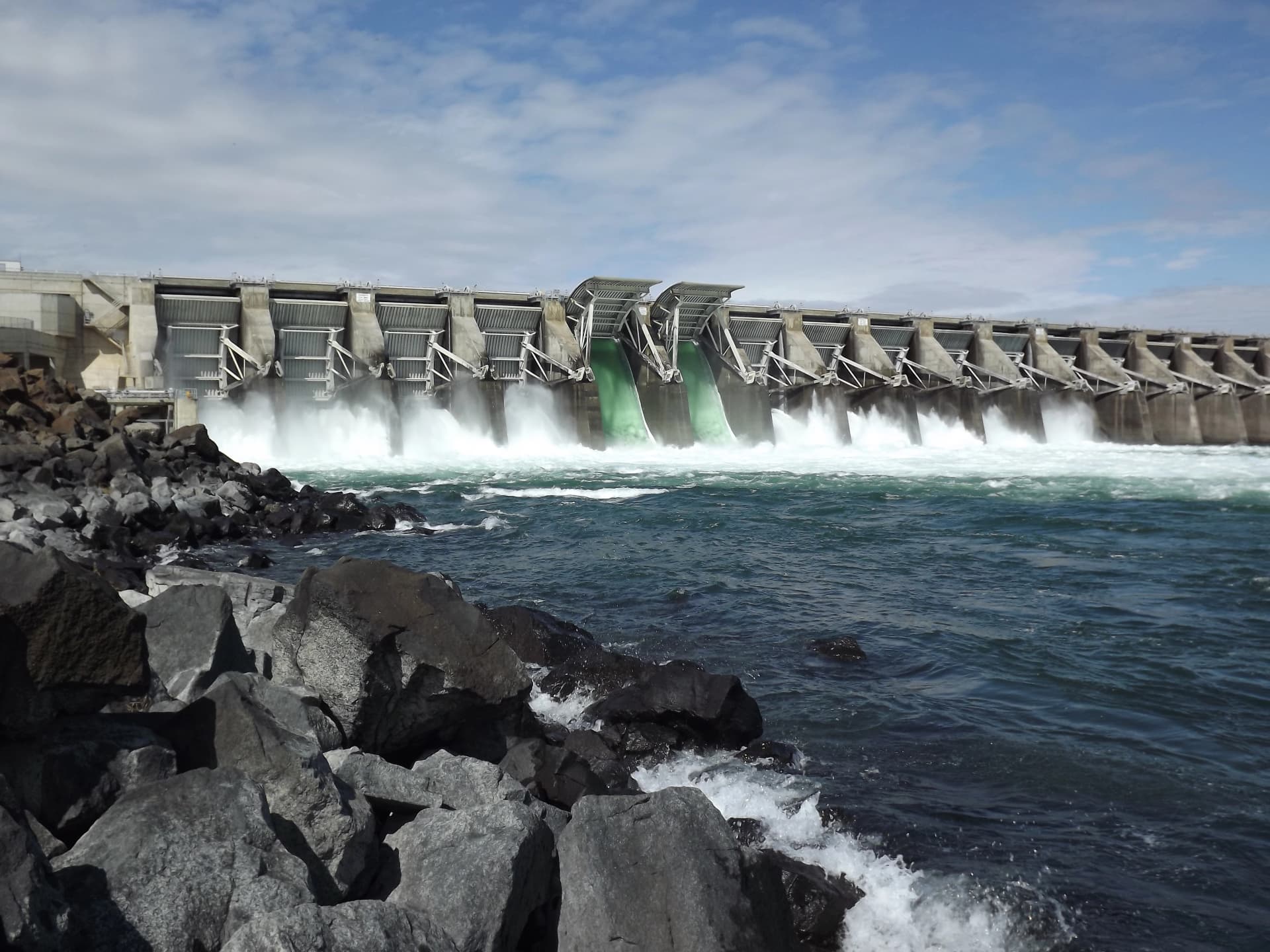 Mackay Sposito banner