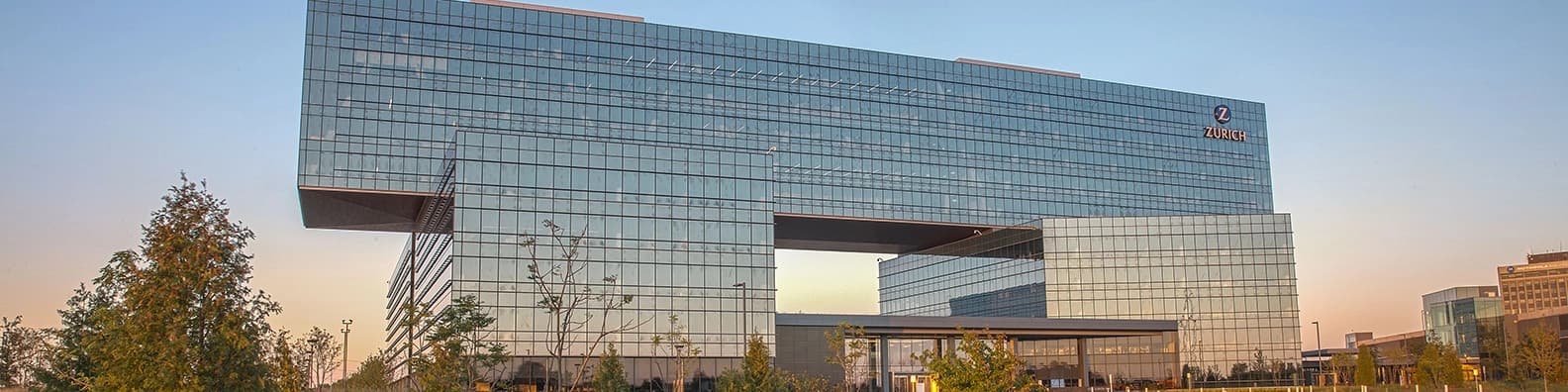 Huen Electric banner