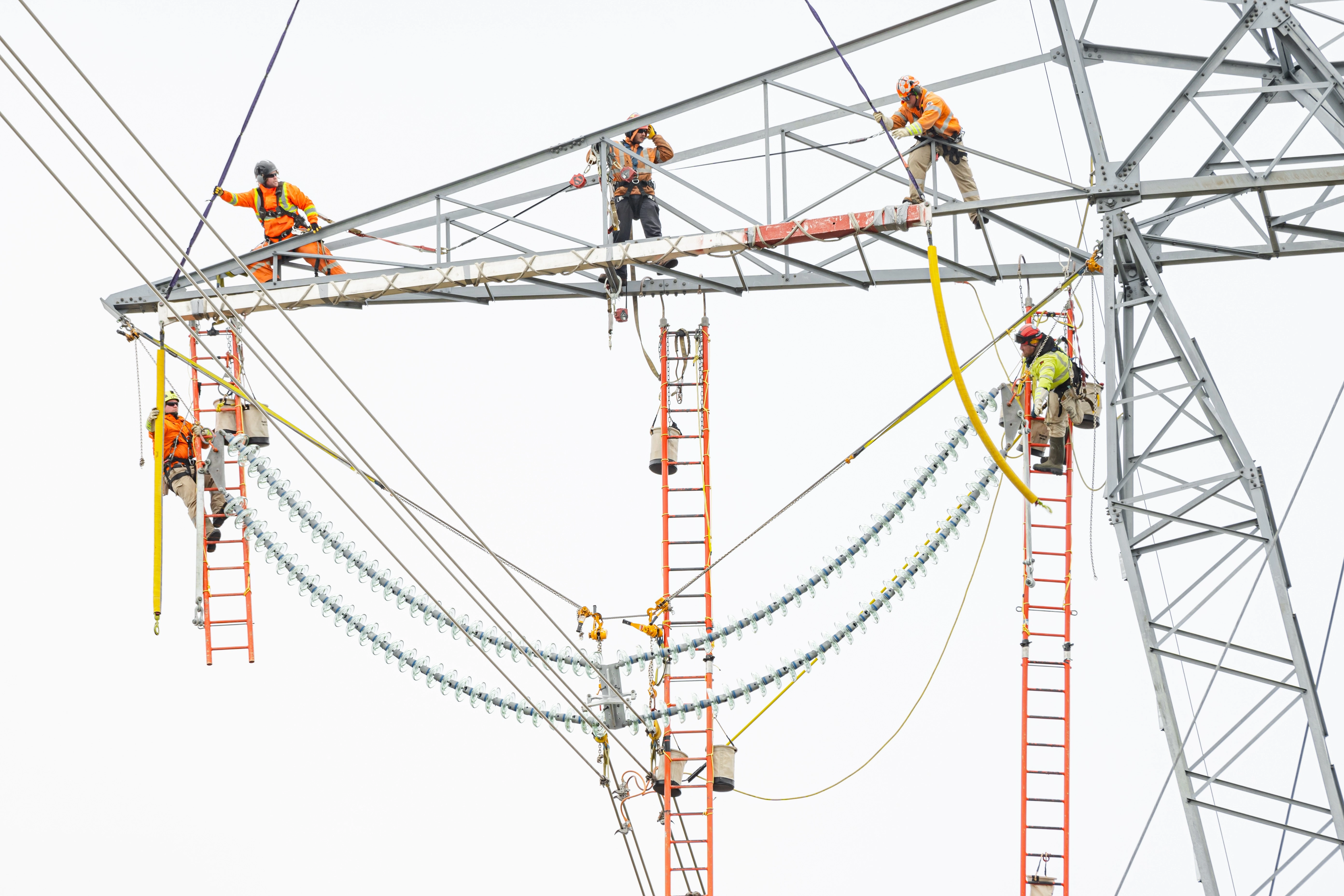 Valard Construction Lp banner