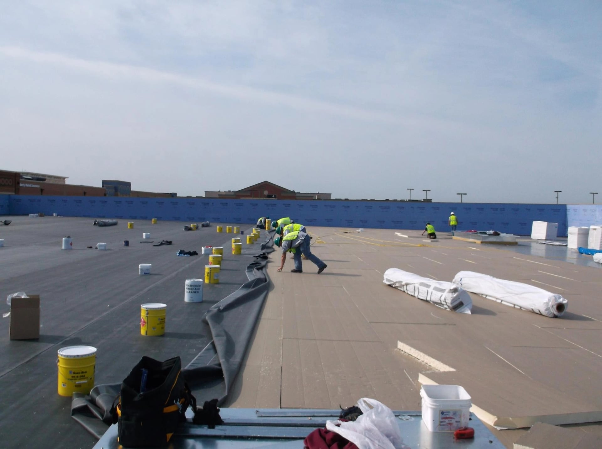 maxim roofing co. banner