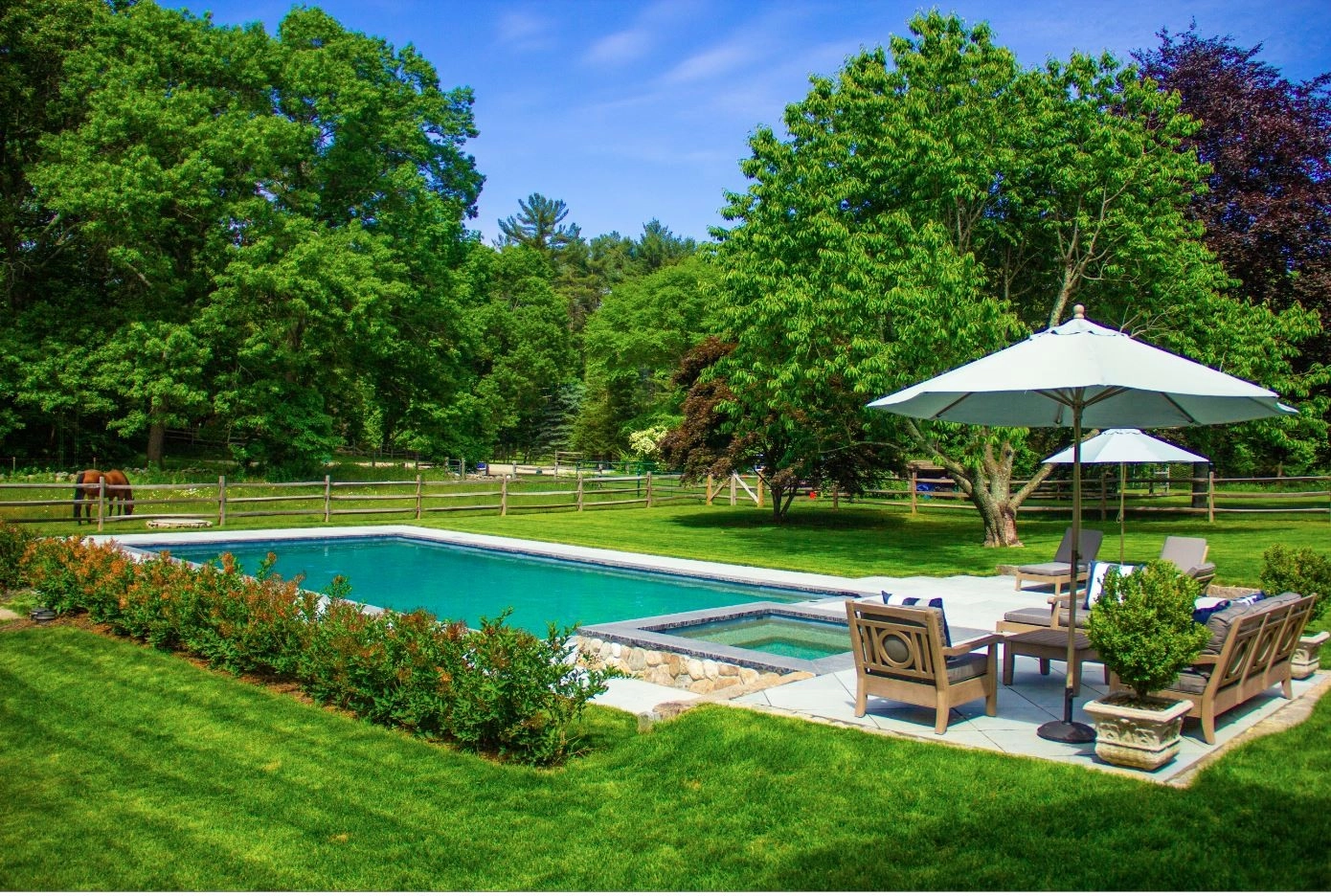 ssg pools & spas, inc. banner