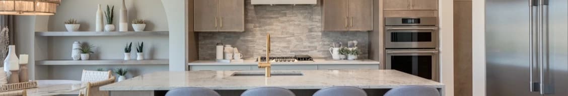 Homes By Avi (Canada) Inc. banner