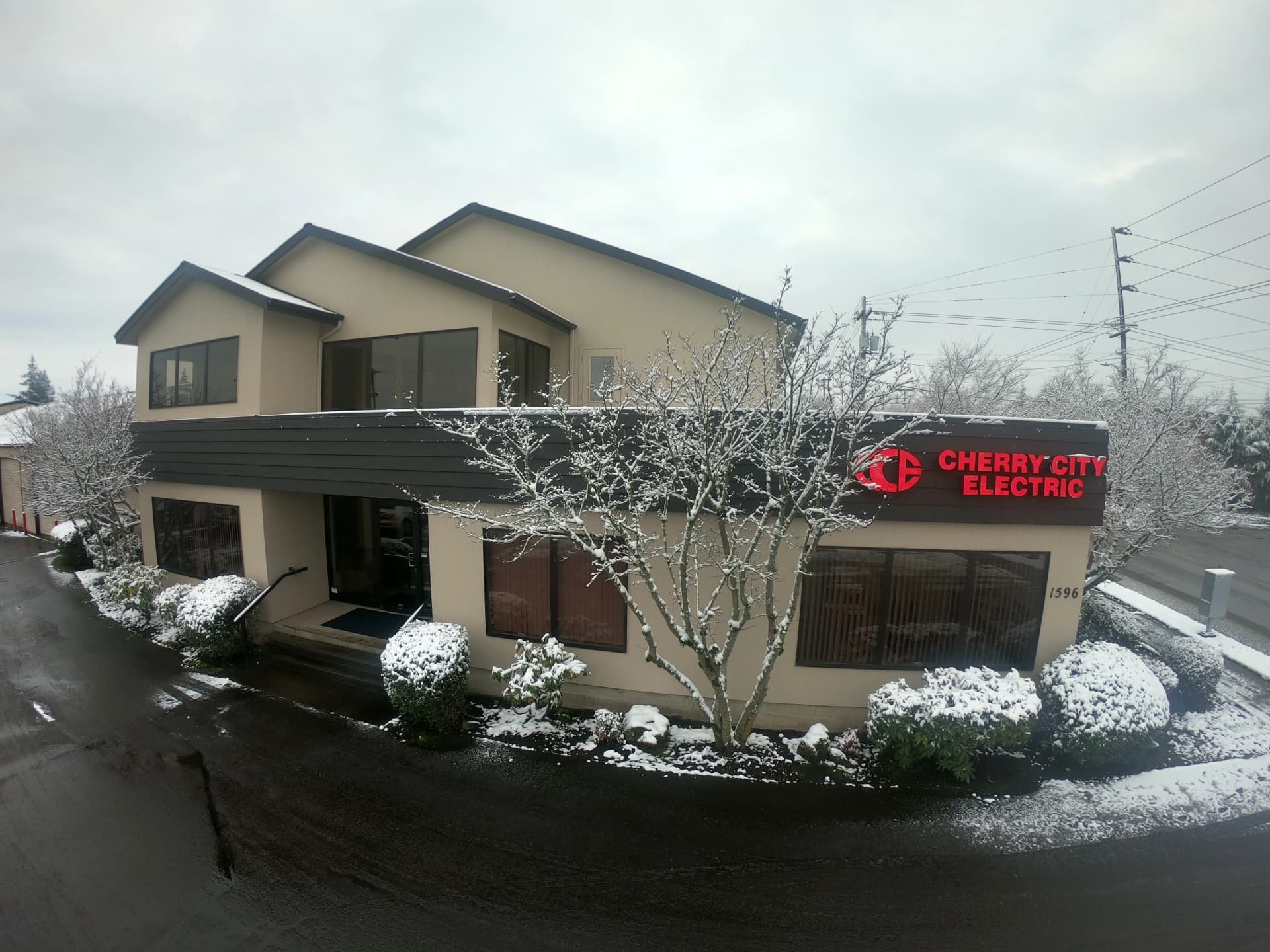 Cherry City Electric banner